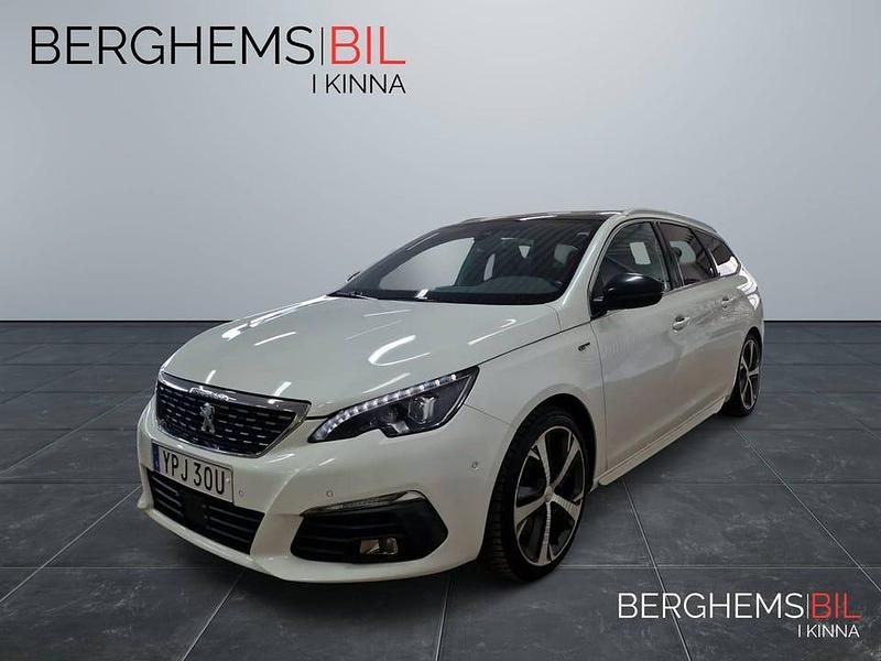 Vit Begagnad 2019 Peugeot 308 SW GT Kombi | 169 900 kr (Marknadspris) - Bild 1/4