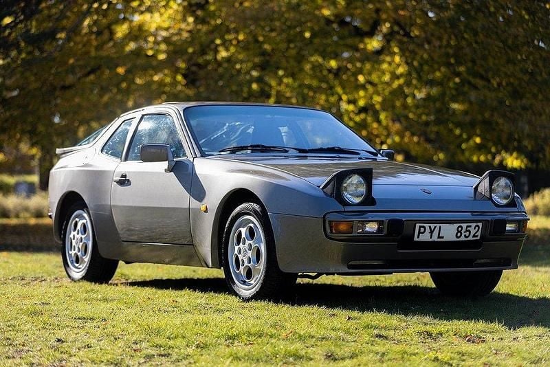 Brun Begagnad 1987 Porsche 944 | 165 000 kr - Bild 1/3