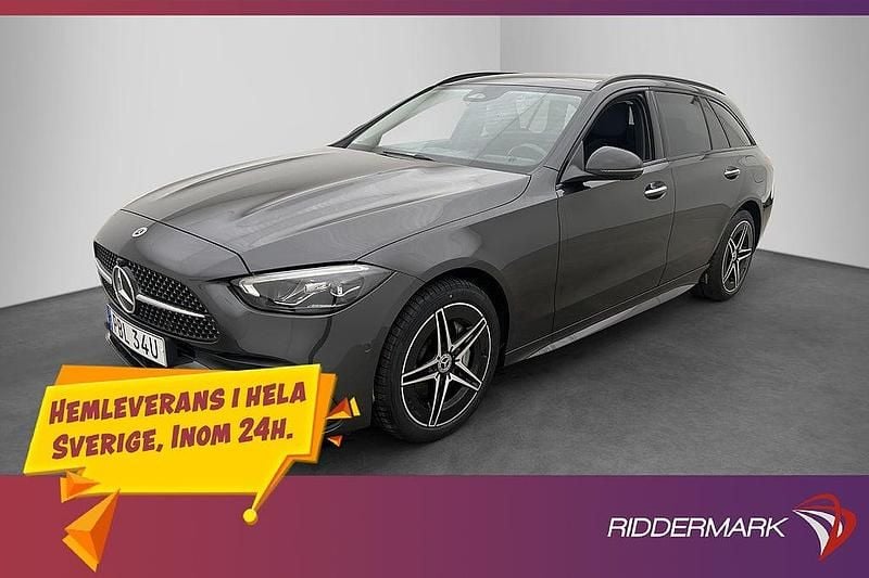 Grå Begagnad 2023 Mercedes C300e AMG Kombi | 429 800 kr (Marknadspris) - Bild 1/3