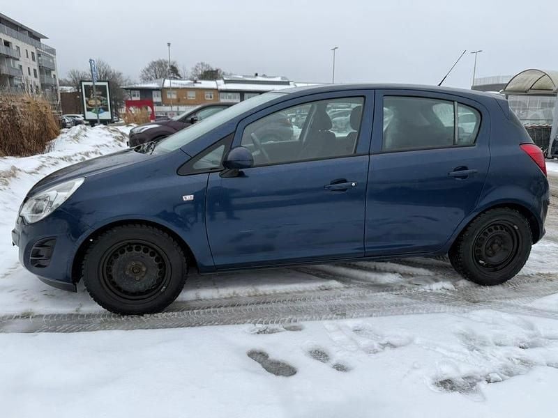 Begagnad Opel Corsa 85 HK (62 kW) 2012 Halvkombi