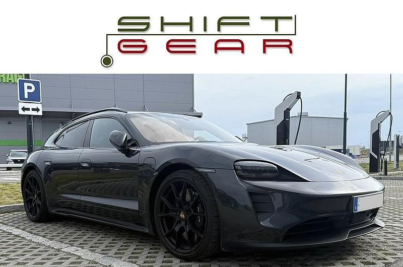 Begagnad 2023 Porsche Taycan Sport Turismo Kombi | 992 000 kr (Dyr) - Bild 1/4