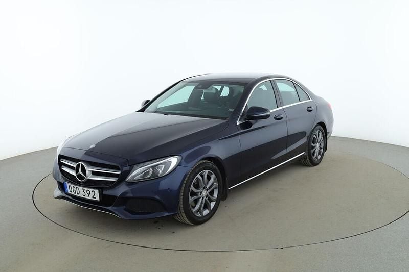 Blå Begagnad 2016 Mercedes C180 Avantgarde Sedan | 202 000 kr (Marknadspris) - Bild 1/3