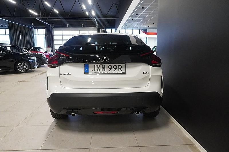 Begagnad Citroën C4 PureTech 131 HK (96 kW) 2023 Vit SUV