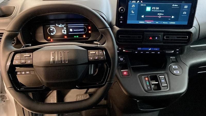 Begagnad Fiat Doblò 2025 Vit Minibuss