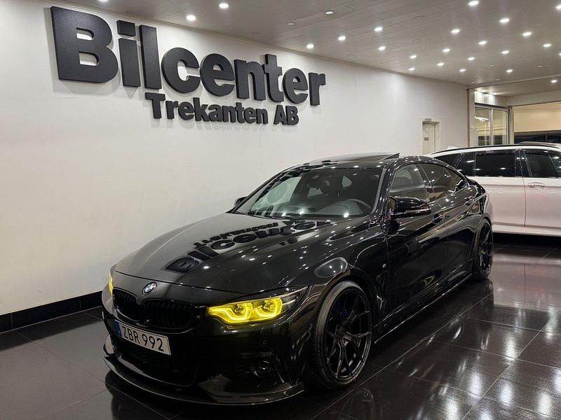 Svart Begagnad 2017 BMW 440 M Sport Sportkupé | 499 900 kr - Bild 1/4