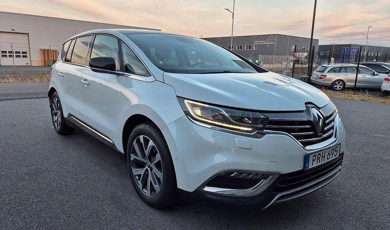 Vit Begagnad 2016 Renault Espace Minibuss | 149 900 kr (Marknadspris) - Bild 1/4