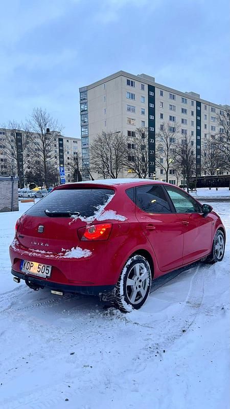 Begagnad Seat Ibiza 86 HK (63 kW) 2010 Halvkombi