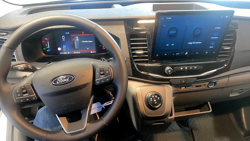 Ny Ford Transit 2025 Vit Pickup