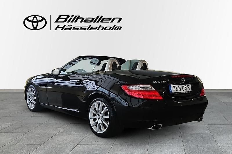 Begagnad Mercedes SLK350 310 HK (228 kW) 2012 Svart Cab
