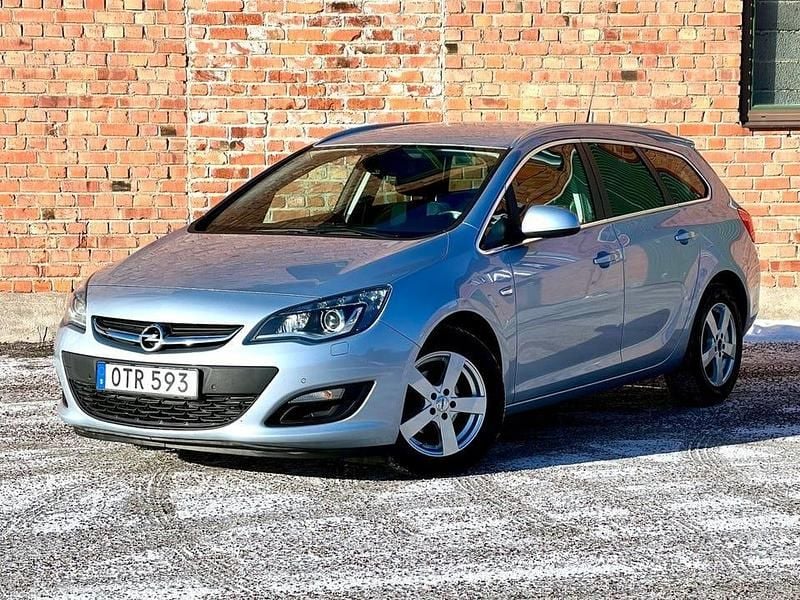 Begagnad Opel Astra drive 140 HK (102 kW) 2016 Grå Kombi