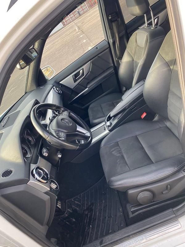 Begagnad Mercedes GLK220 170 HK (125 kW) 2013 Vit SUV