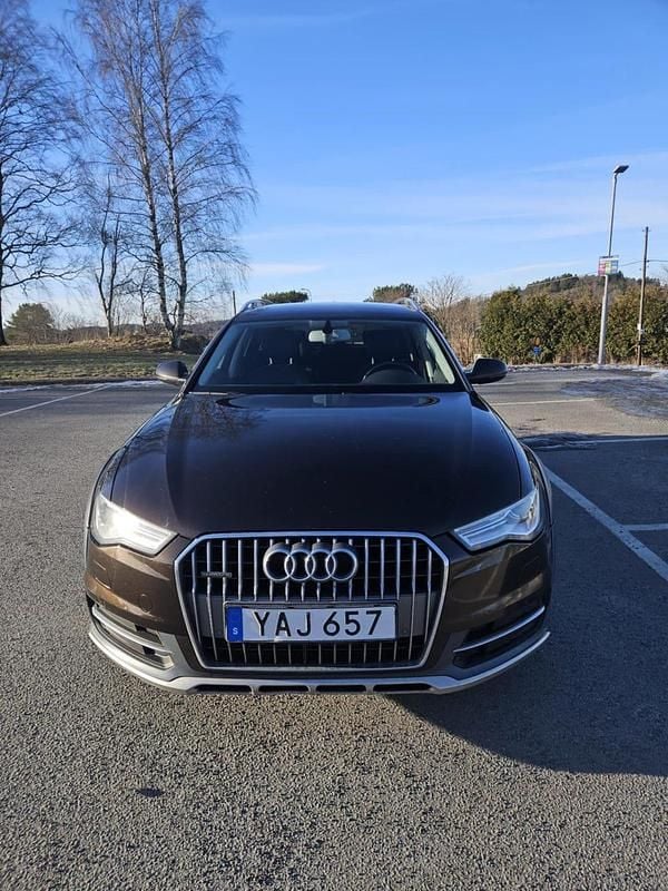 Begagnad 2016 Audi A6 Allroad Kombi | 160 000 kr (Marknadspris) - Bild 1/4