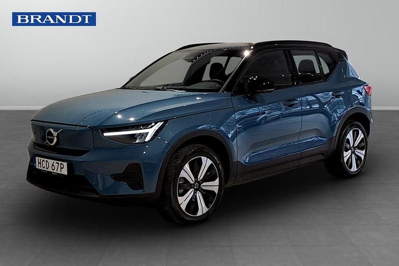 Blå Begagnad 2023 Volvo XC40 Single Motor SUV | 334 900 kr (Marknadspris) - Bild 1/4