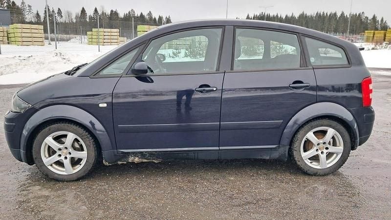 Begagnad Audi A2 75 HK (55 kW) 2003 Halvkombi