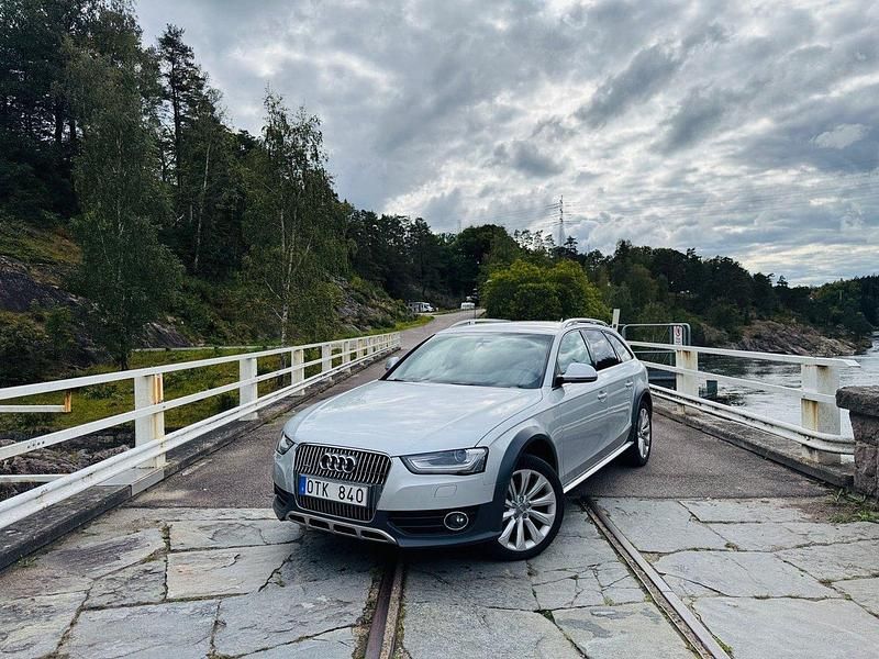Silver Begagnad 2013 Audi A4 Allroad Kombi | 109 000 kr - Bild 1/4