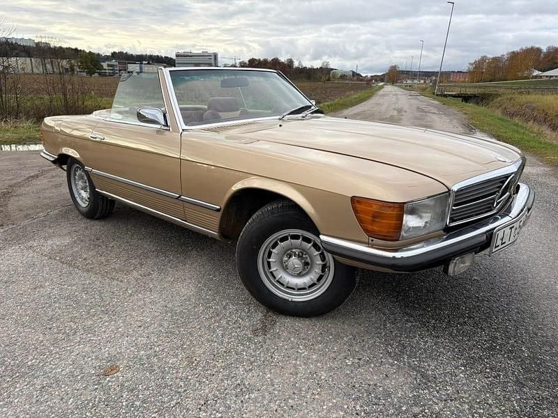 Begagnad 1973 Mercedes SL350 Cab | 395 000 kr - Bild 1/4