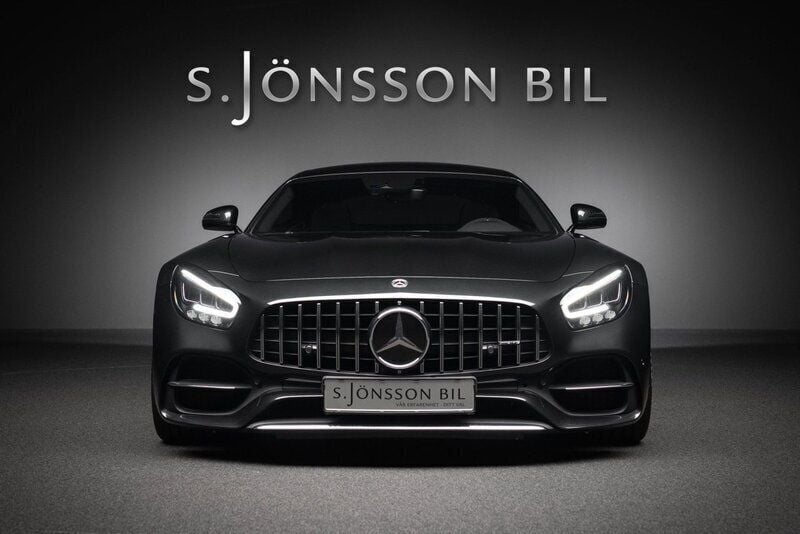 Svart Begagnad 2019 Mercedes AMG GT C AMG Sportkupé | 1 445 000 kr - Bild 1/4