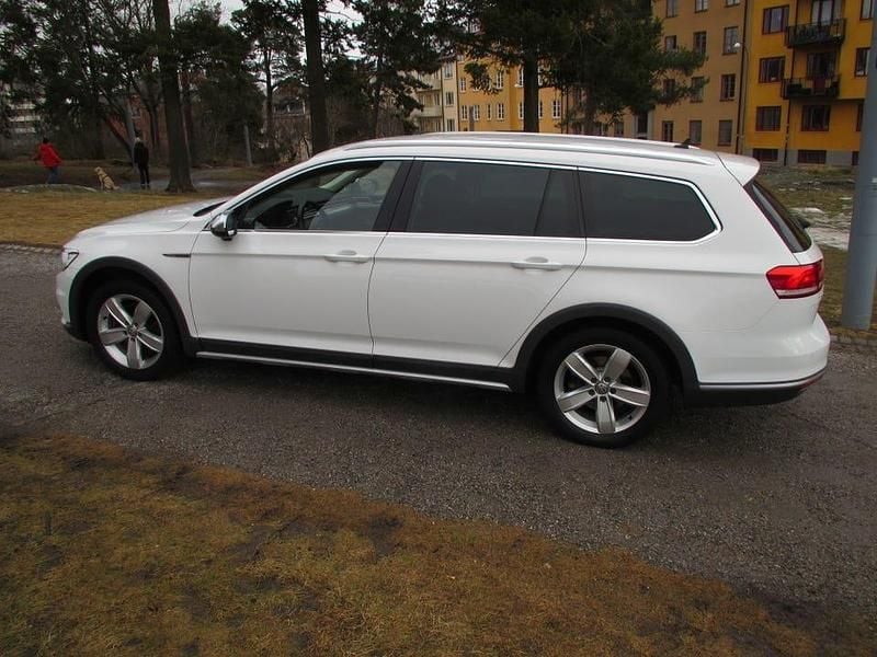 Begagnad VW Passat Alltrack 190 HK (139 kW) 2019 Kombi
