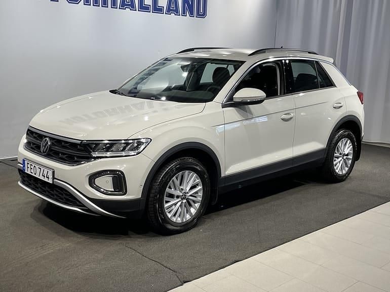 Begagnad VW T-Roc 112 HK (82 kW) 2023 Grå SUV