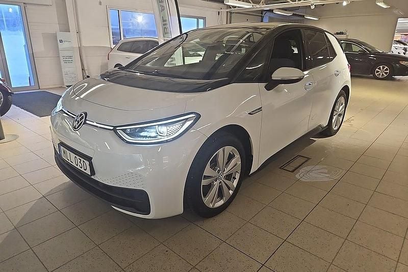 Vitmetallic Begagnad 2022 VW ID.3 Pro Performance Halvkombi | 249 000 kr (Marknadspris) - Bild 1/4