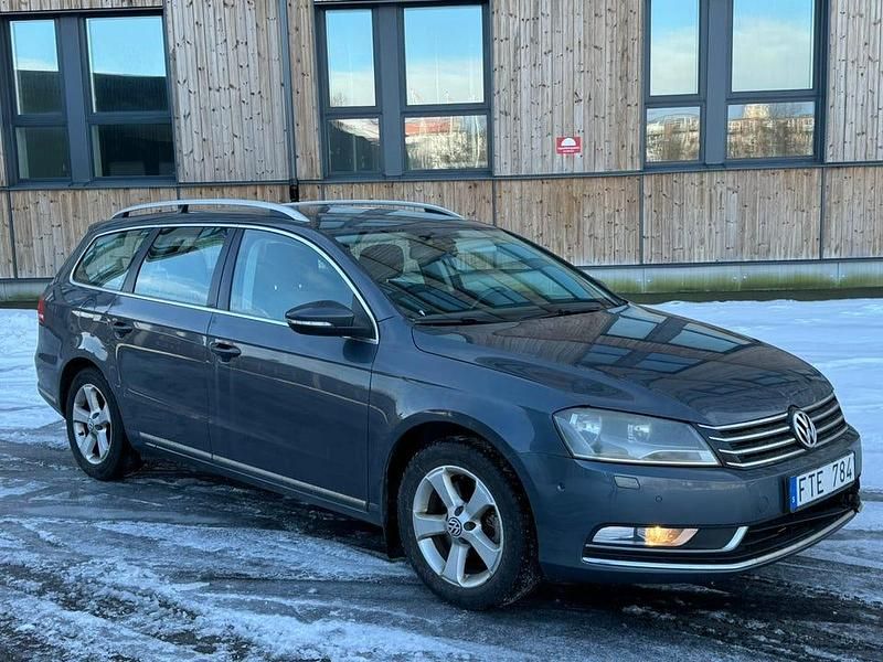 Begagnad VW Passat 150 HK (110 kW) 2011 Kombi