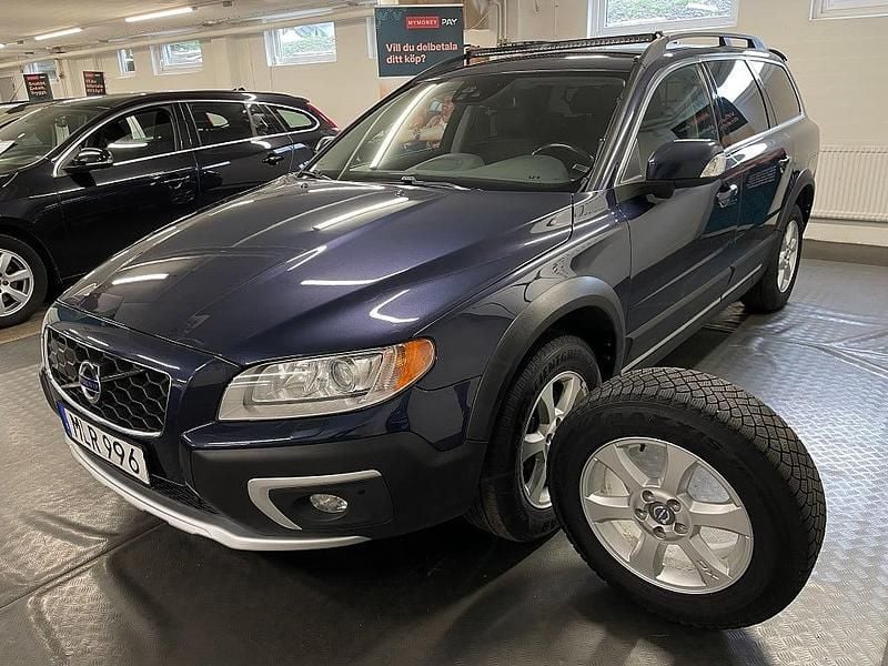 Begagnad Volvo XC70 Momentum 181 HK (133 kW) 2014 Blå SUV
