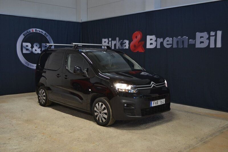 Svart Begagnad 2022 Citroën e-Berlingo Minibuss | 239 000 kr - Bild 1/4