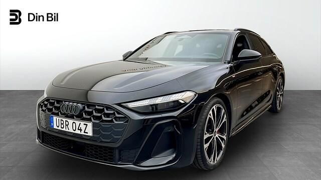 Ascariblå metallic Begagnad 2024 Audi A5 S-Line Sportkupé | 589 000 kr - Bild 1/4