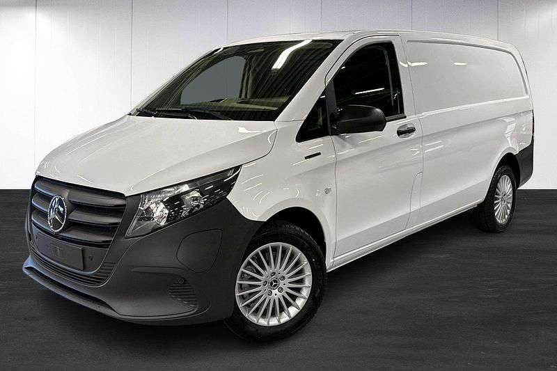 Vit (white) Ny 2025 Mercedes e-Vito Van | 649 875 kr (Marknadspris) - Bild 1/4