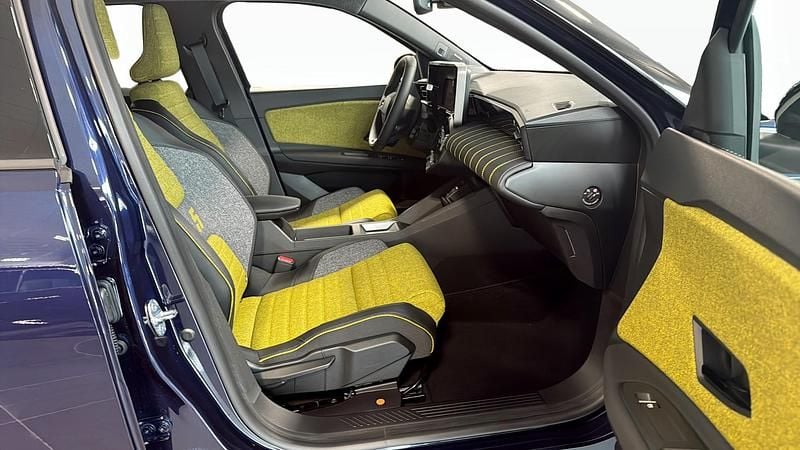 Ny Renault 5 E-Tech Iconic 2026 Blå Halvkombi