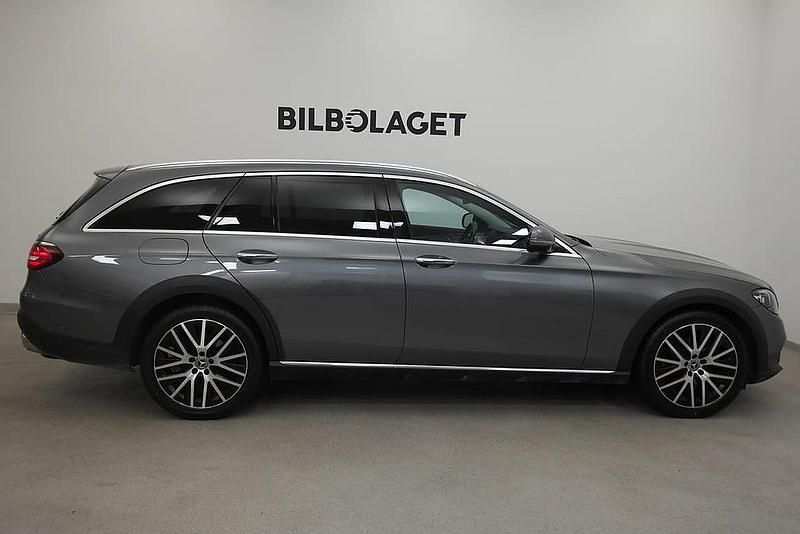 Begagnad Mercedes E220 All-Terrain 196 HK (144 kW) 2020 Grå Kombi