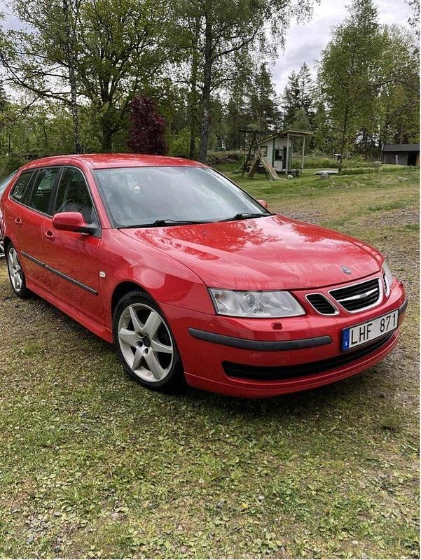 Röd Begagnad 2007 Saab 9-3 Linear Kombi | 28 500 kr (Marknadspris) - Bild 1/4