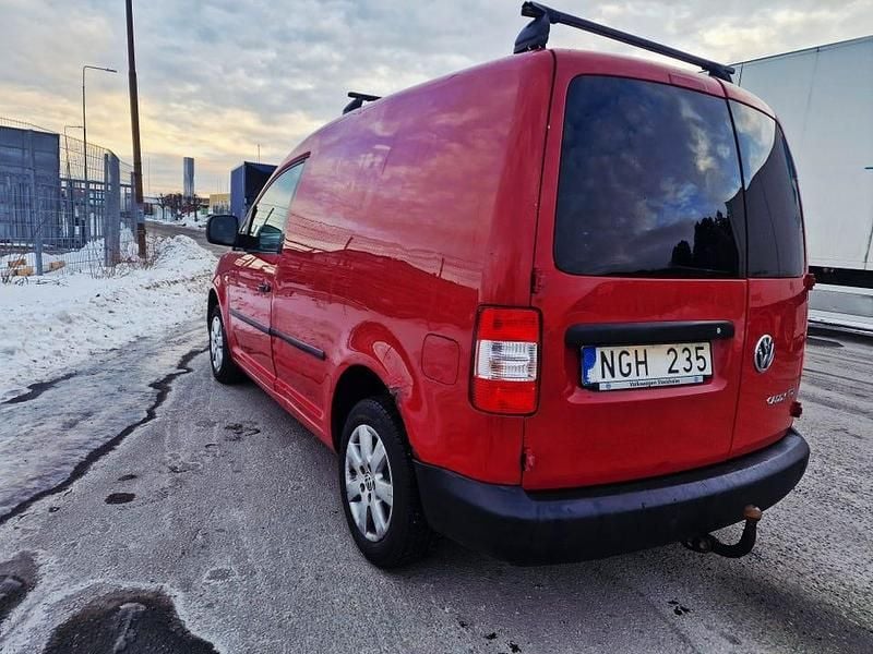 Begagnad VW Caddy 75 HK (55 kW) 2013 Minibuss