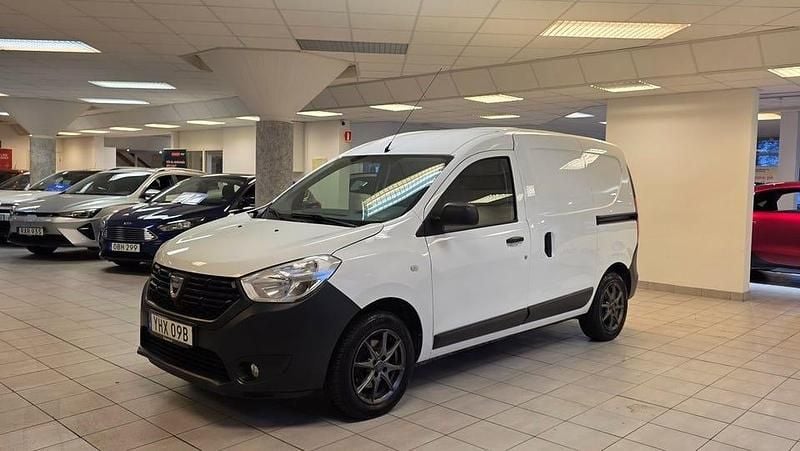 Vit Begagnad 2020 Dacia Dokker Express Van | 109 900 kr - Bild 1/4