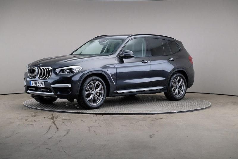 Grå Begagnad 2020 BMW X3 SUV | 359 000 kr (Bra pris) - Bild 1/4