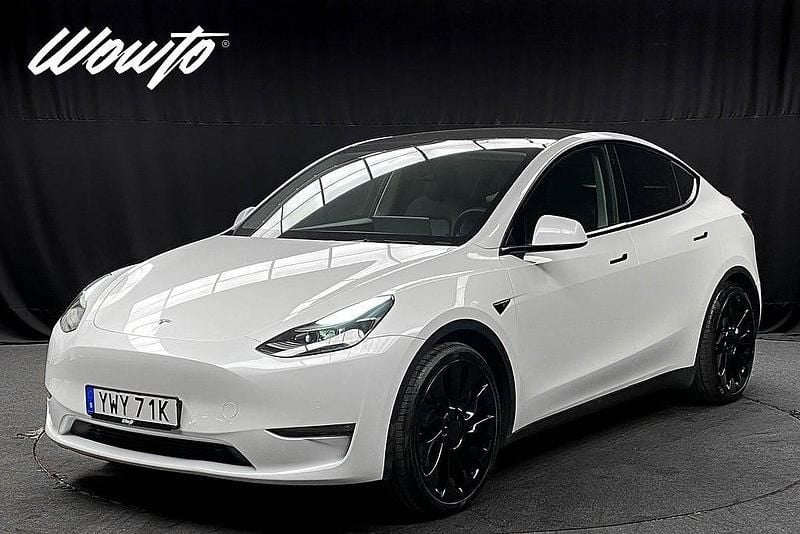 Vit Begagnad 2022 Tesla Model Y Performance SUV | 379 800 kr (Bra pris) - Bild 1/3