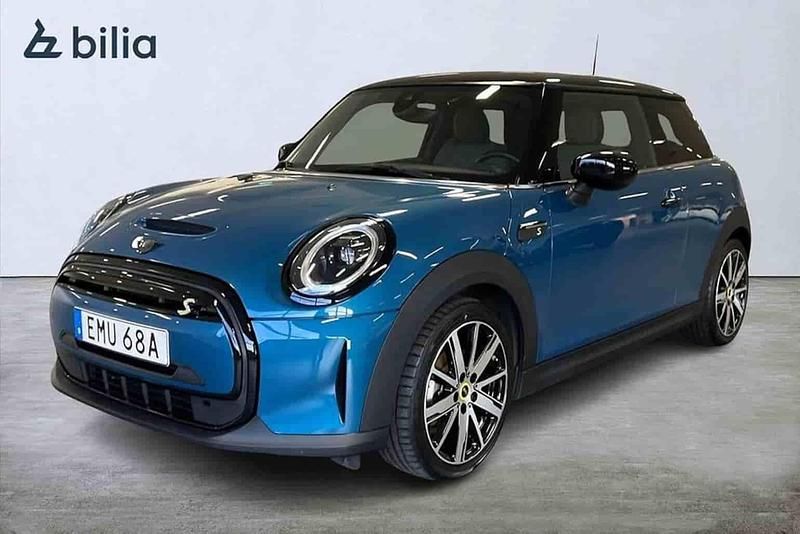 Blå Begagnad 2023 Mini Cooper SE Halvkombi | 199 900 kr - Bild 1/1