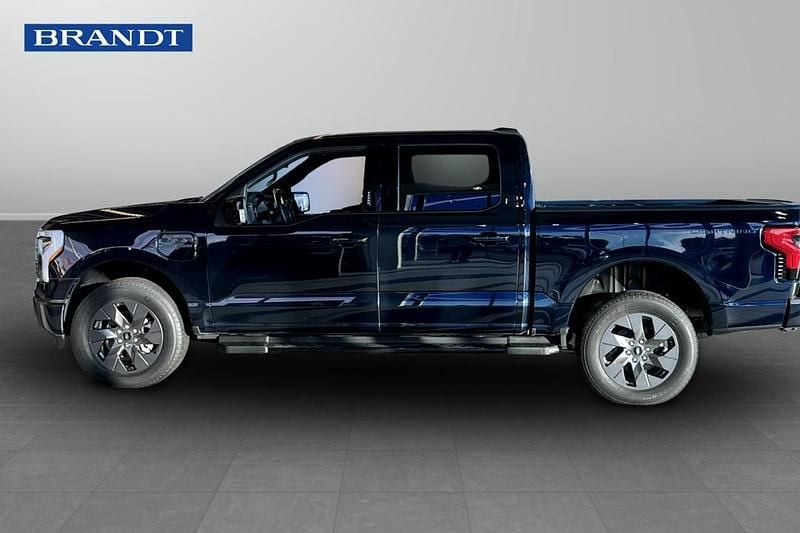 Begagnad Ford F-150 Standard Range 2023 Blå Pickup