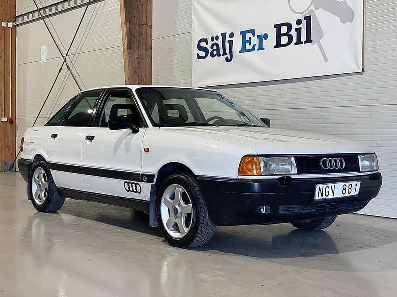 Vit Begagnad 1988 Audi 80 Sport Sedan | 59 900 kr - Bild 1/4