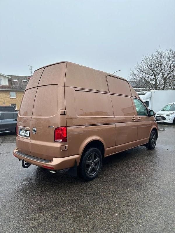 Begagnad VW T6.1 150 HK (110 kW) 2020 Brun Van