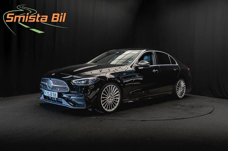 Svart Begagnad 2022 Mercedes C300 AMG Sedan | 479 900 kr - Bild 1/3