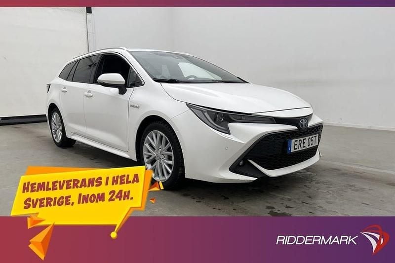 Vit Begagnad 2021 Toyota Corolla Style Kombi | 189 900 kr (Bra pris) - Bild 1/3