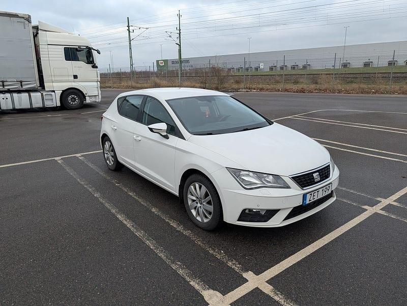 Begagnad Seat Leon 110 HK (80 kW) 2018
