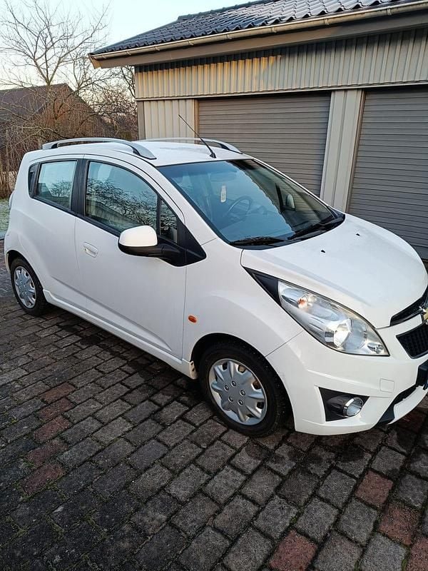 Begagnad 2011 Chevrolet Spark Halvkombi | 30 000 kr (Marknadspris) - Bild 1/4