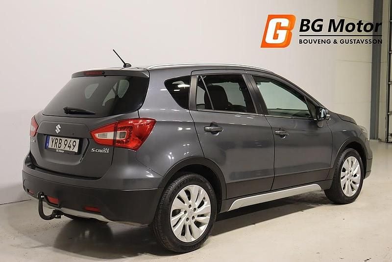 Begagnad Suzuki SX4 111 HK (81 kW) 2017 Grå Kombi