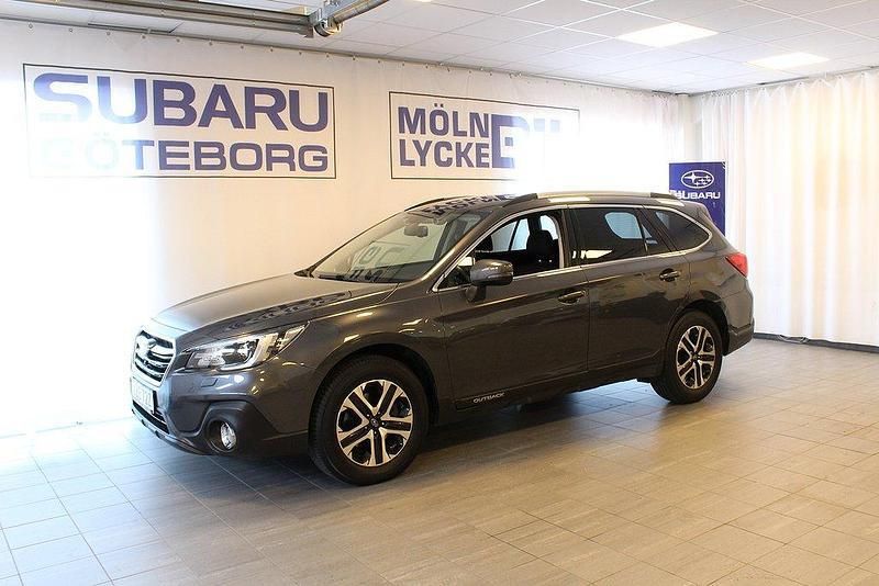 Grå Begagnad 2019 Subaru Outback Active SUV | 289 900 kr (Marknadspris) - Bild 1/4