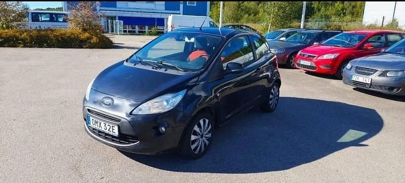 Begagnad Ford Ka 69 HK (50 kW) 2010 Svart Halvkombi