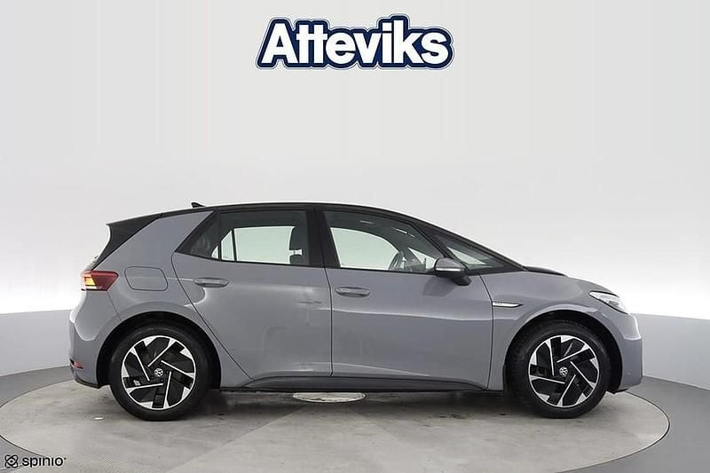 Begagnad VW ID.3 Pro Performance 150 kW (204 HK) 2022 Grå Halvkombi