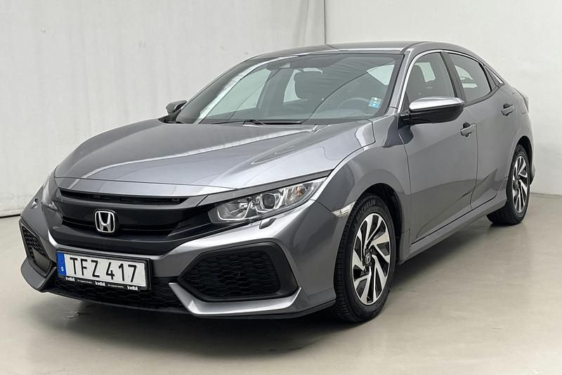Mörkgrå Begagnad 2018 Honda Civic | 159 000 kr - Bild 1/4