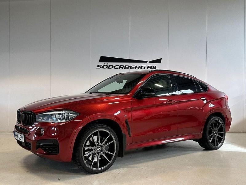 Röd Begagnad 2016 BMW X6 M50 M Sport SUV | 359 900 kr (Marknadspris) - Bild 1/4